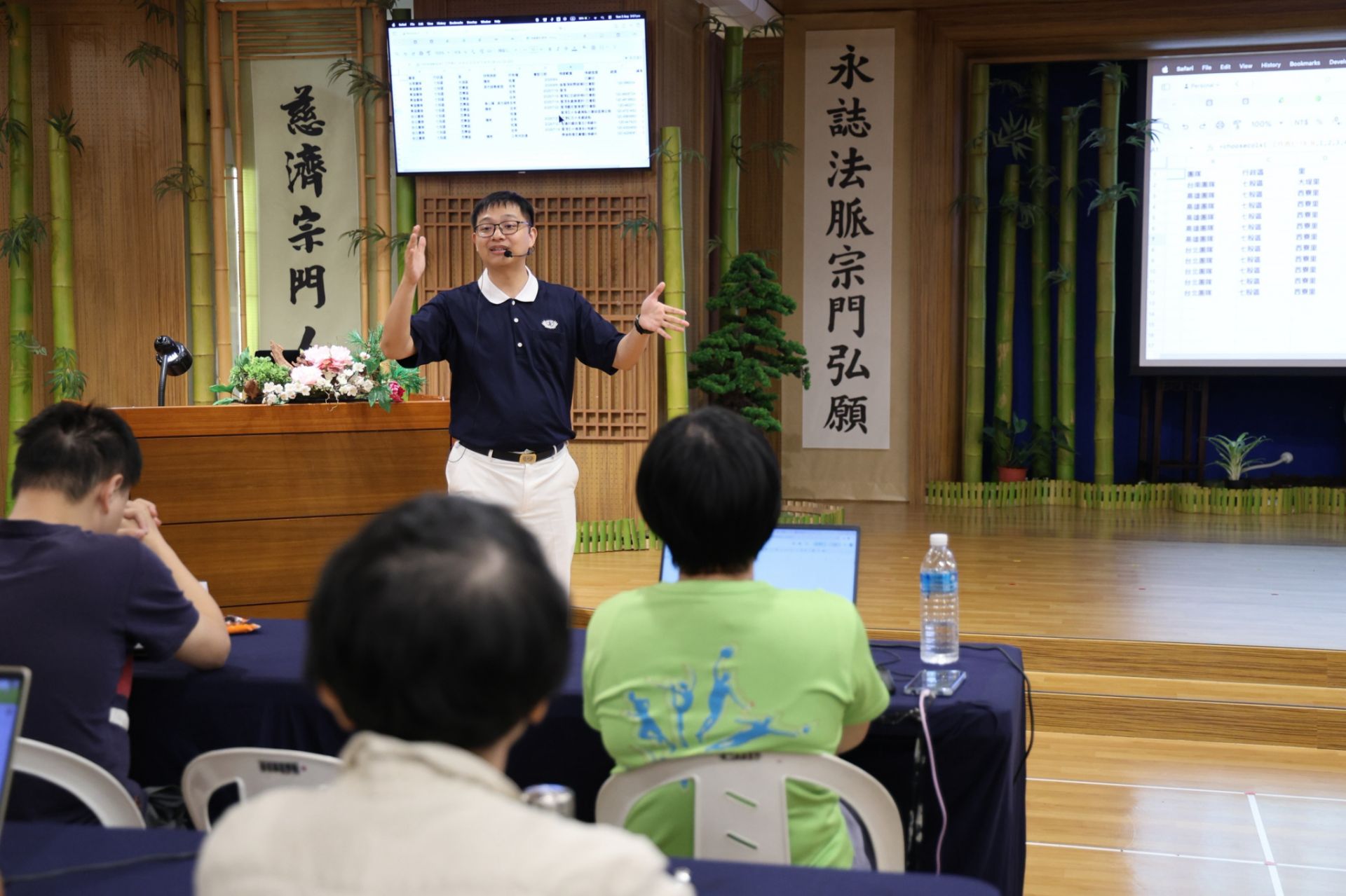 慈濟嘉義災害應變中心副召集人張佑平擔任講師,帶領18至45歲熱血青年學員以「數位救災駭客」的思維,深入學習一站式行政平臺操作、災害地圖繪製與AI快速儀表板建置。