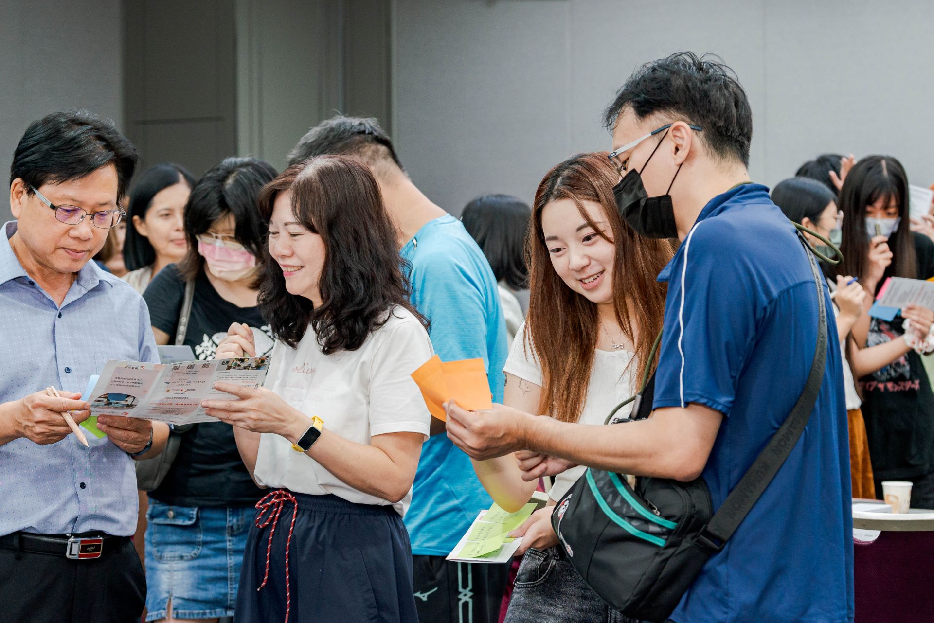 老師們熱烈的討論及互動