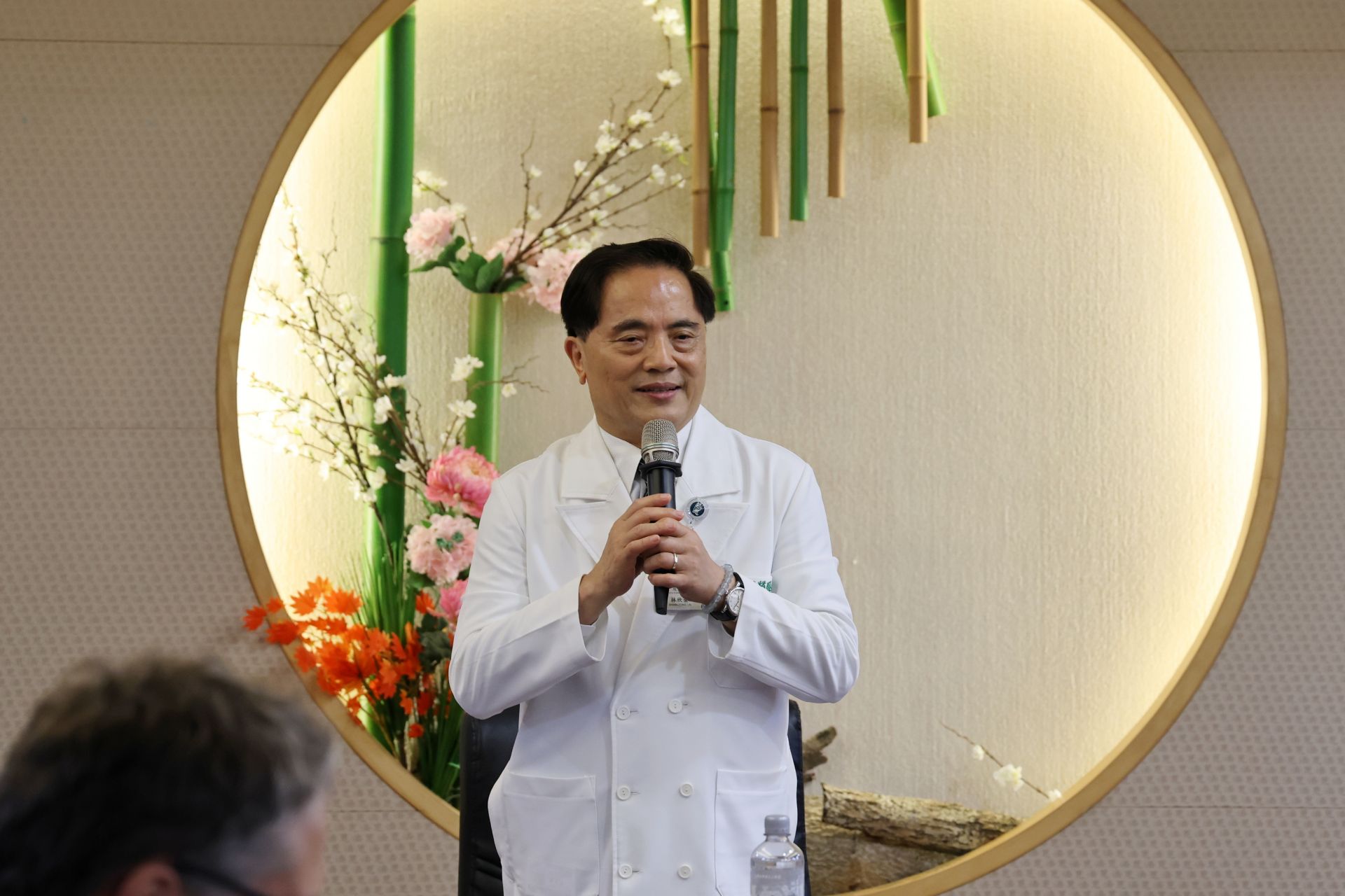 林欣榮院長,花蓮慈院持續投入醫療科技與跨專業整合,讓病人獲得更完整的醫療照護。