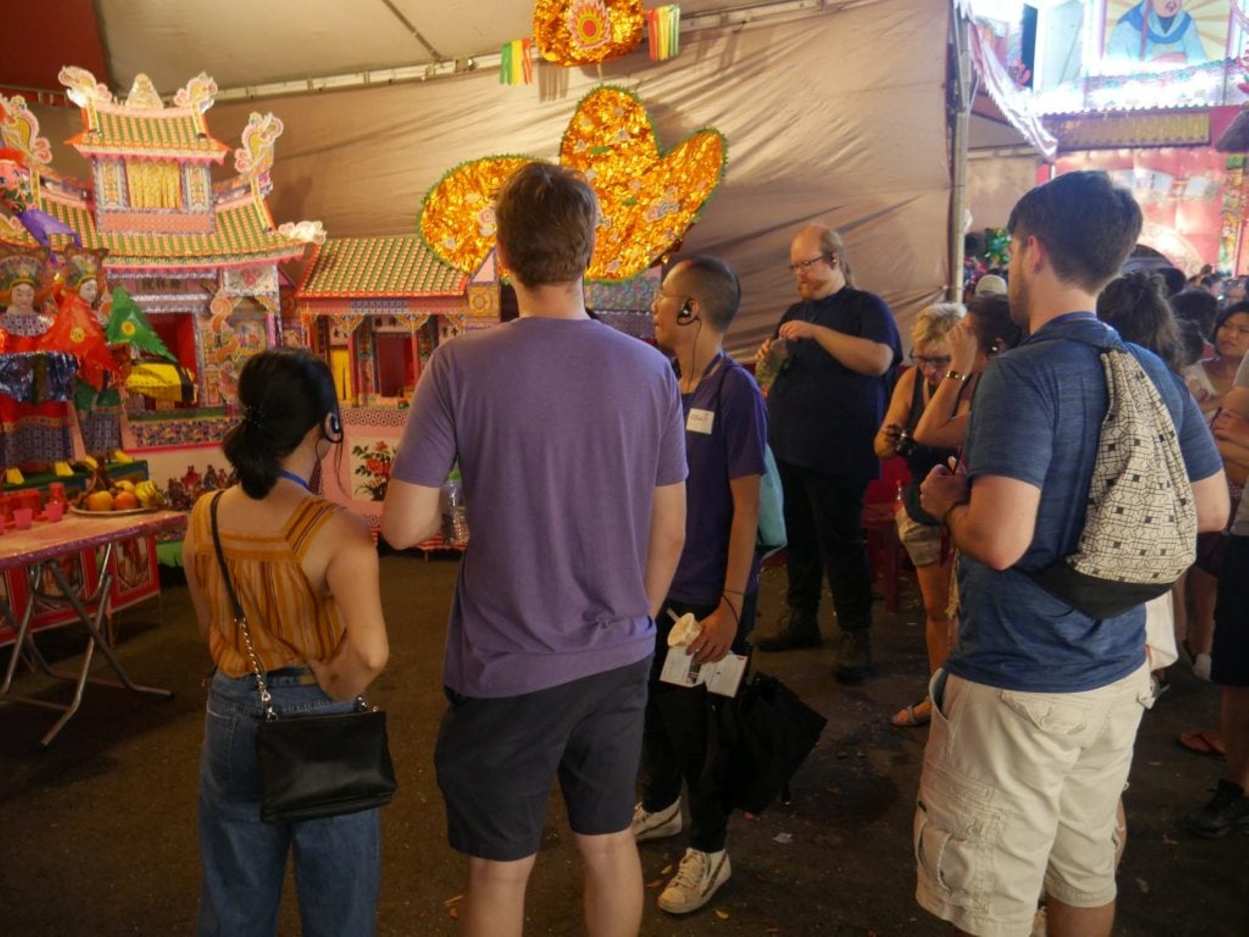 基隆雨都青年壯遊點邀請國內外青年走入鷄籠中元祭