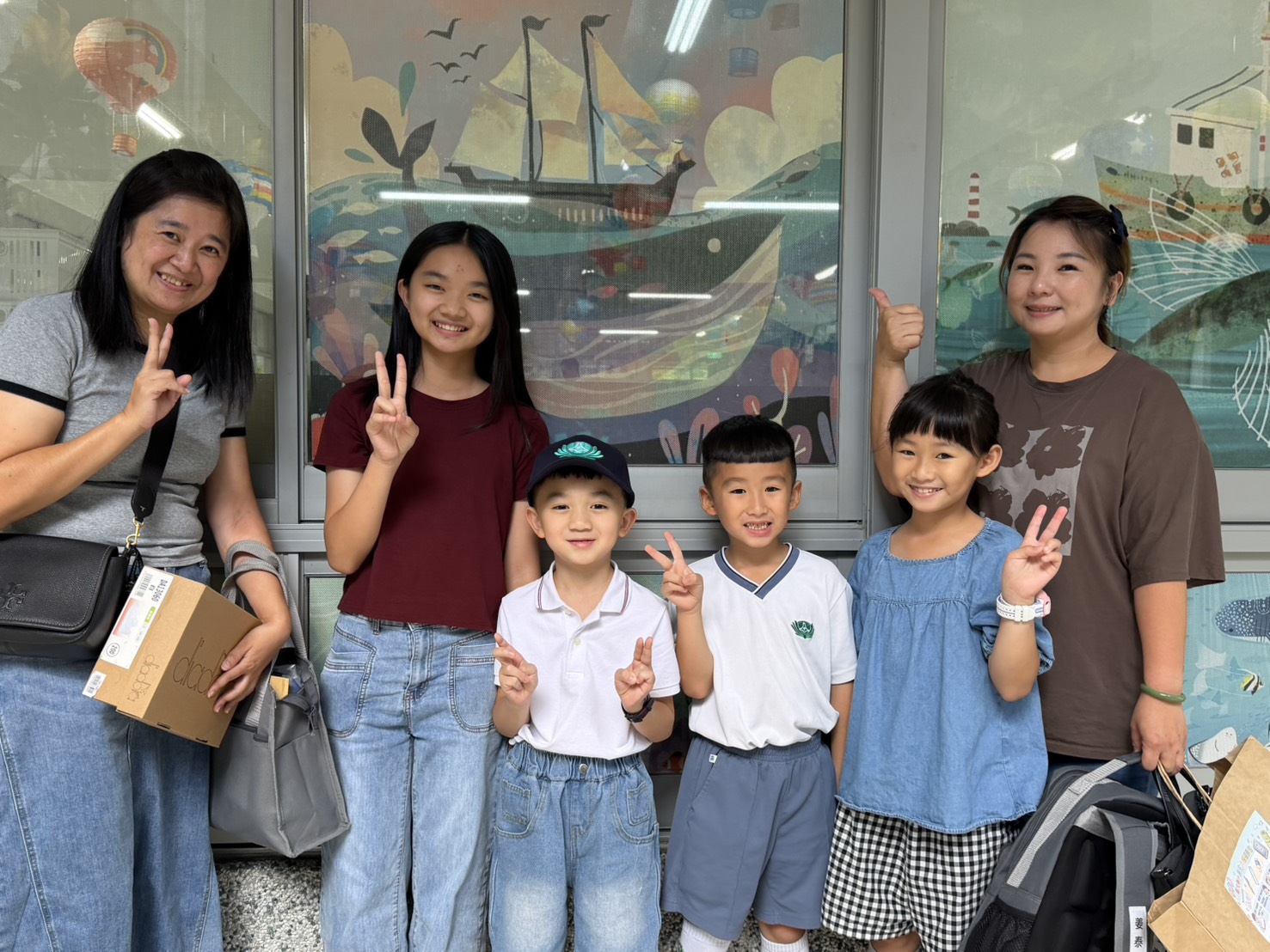 堂兄弟姐妹全在慈濟教育體系快樂成長!