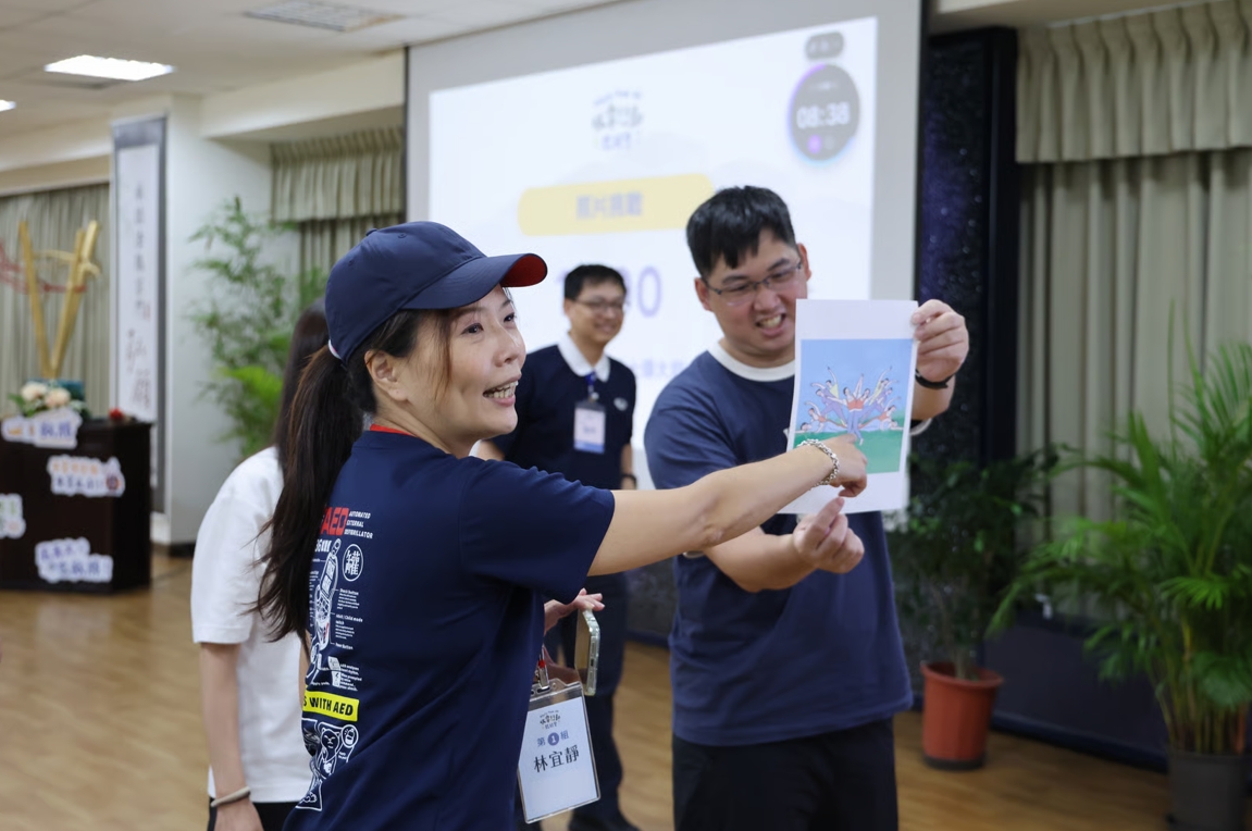 活動由慈濟年輕世代團隊自主規劃,號召18至45歲熱血青年投入,跳脫過往單向的課堂講授形式,打造全台罕見的「沉浸式大型避難實境模擬」。