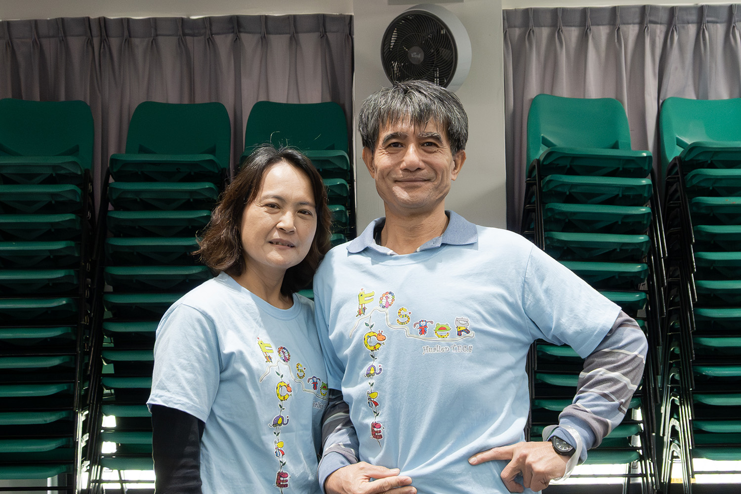 燕妮媽媽的攝影作品獲得優選,她鼓勵自己照顧的寄養孩童能勇敢面對未知的未來,她也期盼自己與丈夫成為他們最堅強的後盾。