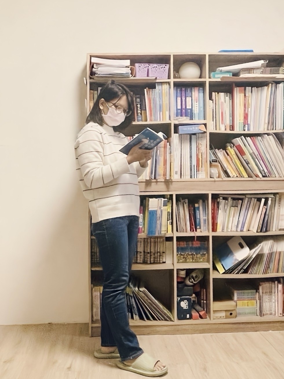 因閱讀翻轉人生的怡琴,從受助童成為國中老師,把當年的陪伴化為今日的教育力量。