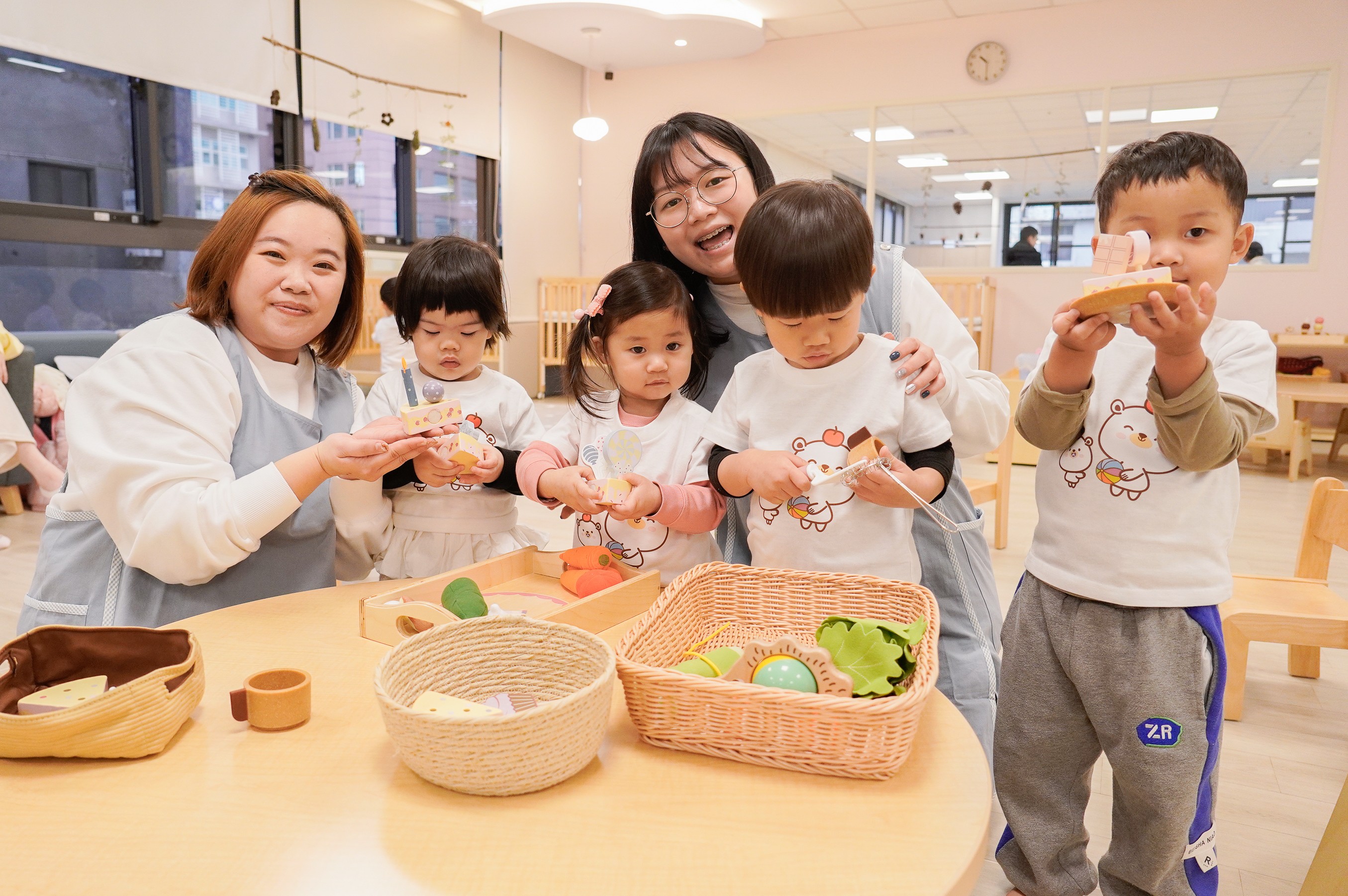 泰山中山及板橋柏翠兩家公托啟用,共可收托100名0至2歲嬰幼兒。
