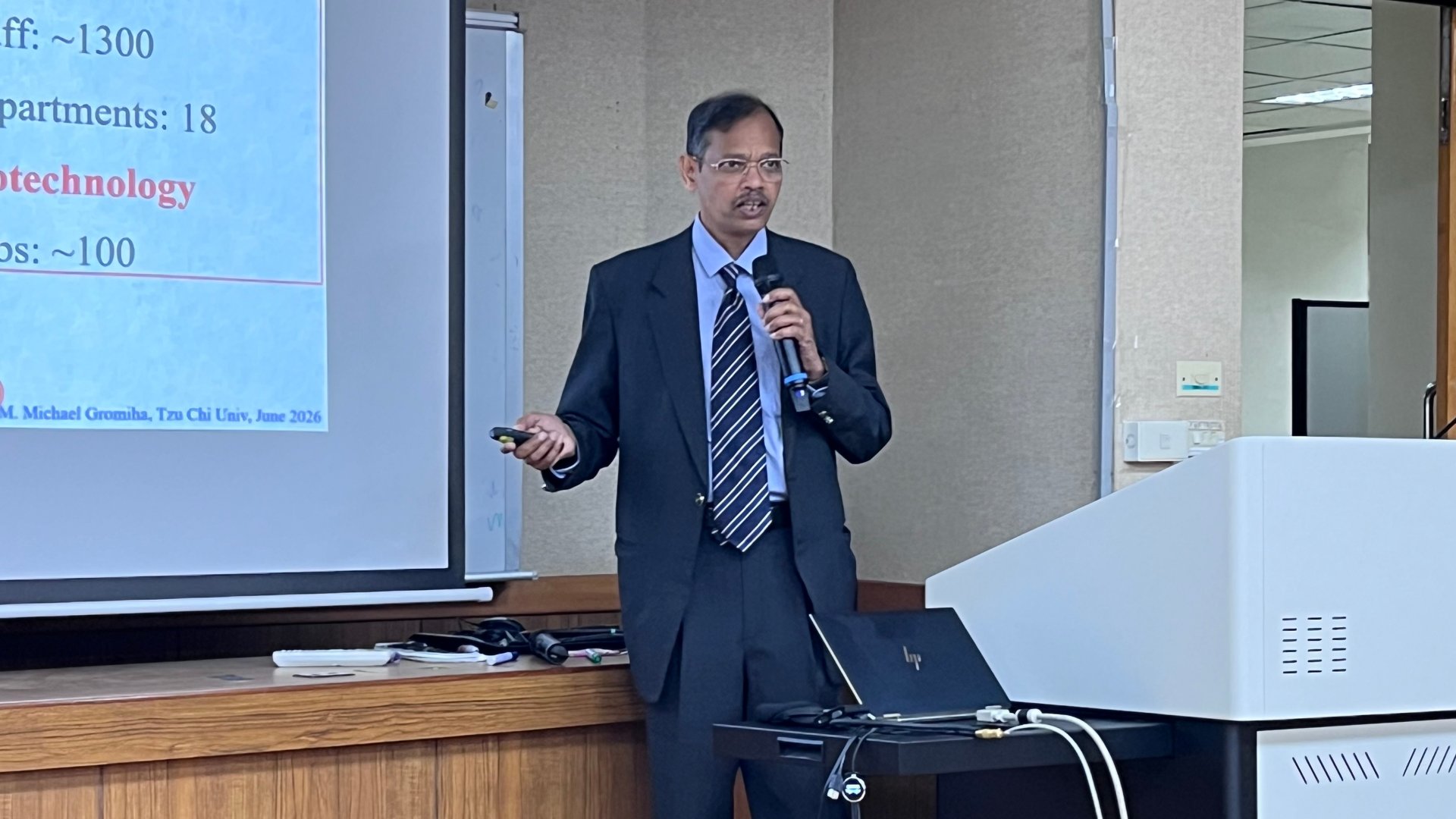印度理工學院Prof. M. Michael Gromiha