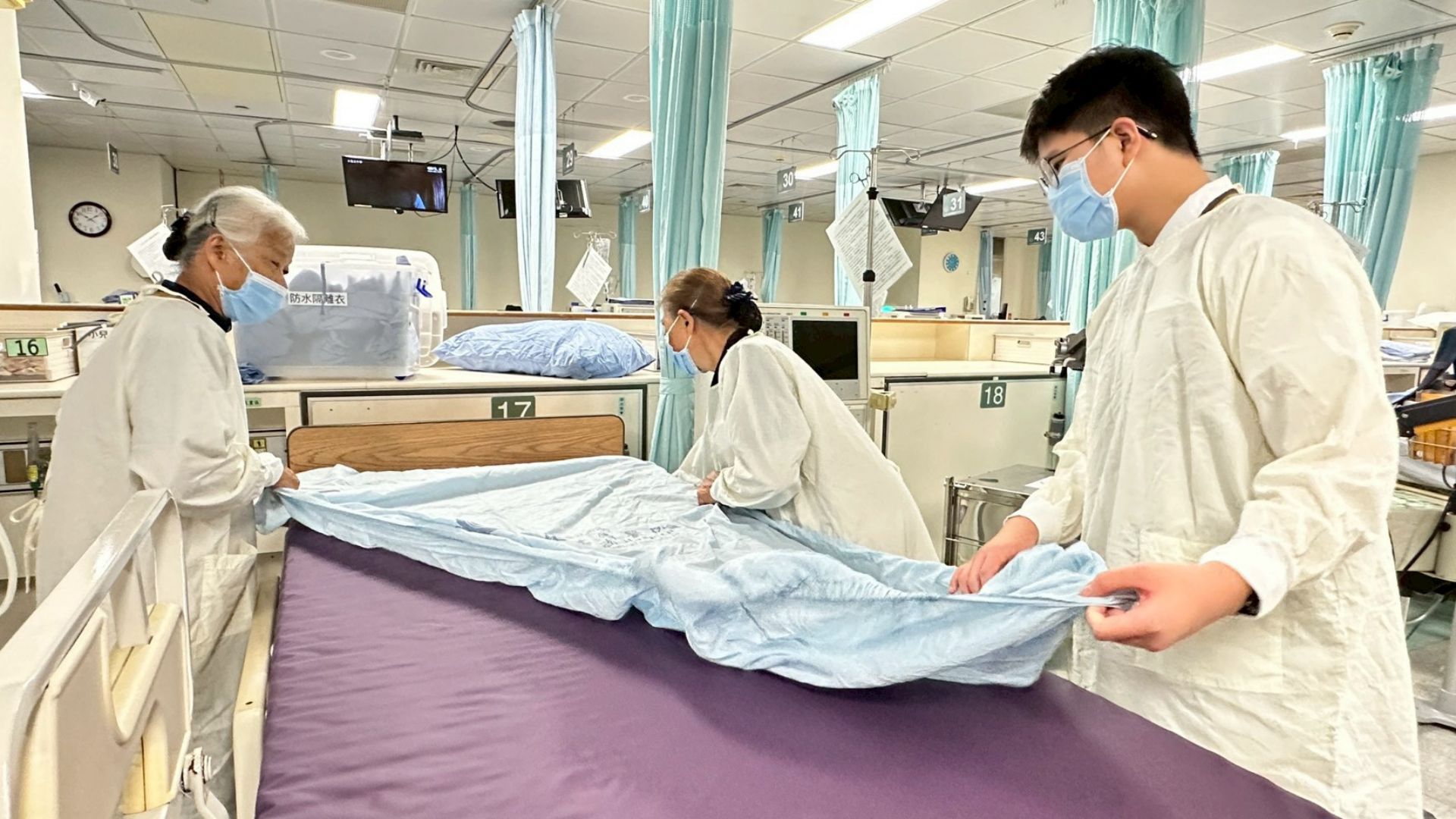 同學們從「做中學、學中覺」,在付出的過程中培養同理心、責任感與感恩心。