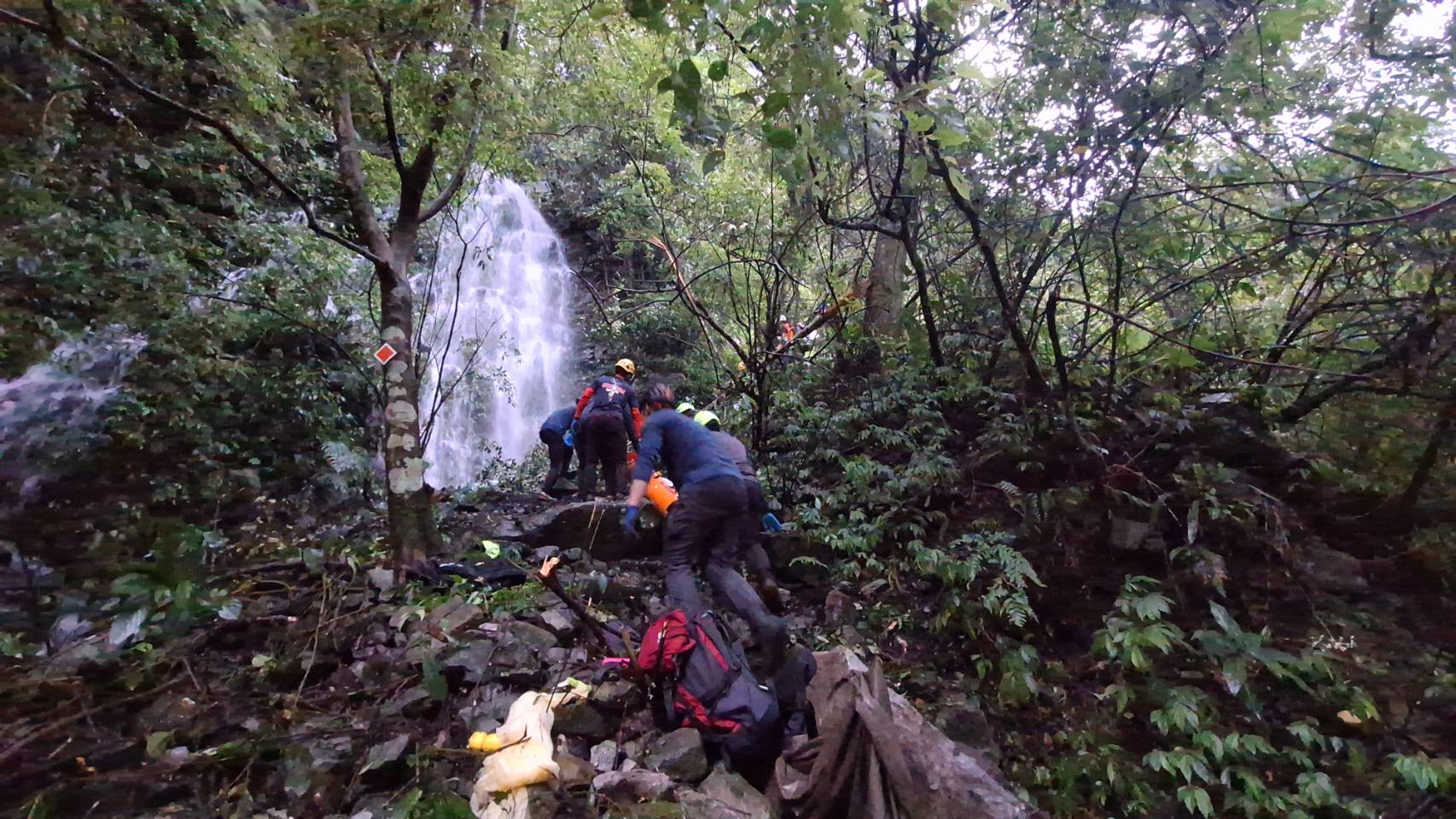消防人員執行山難勤務-面臨廣大山域搜救極具挑戰
