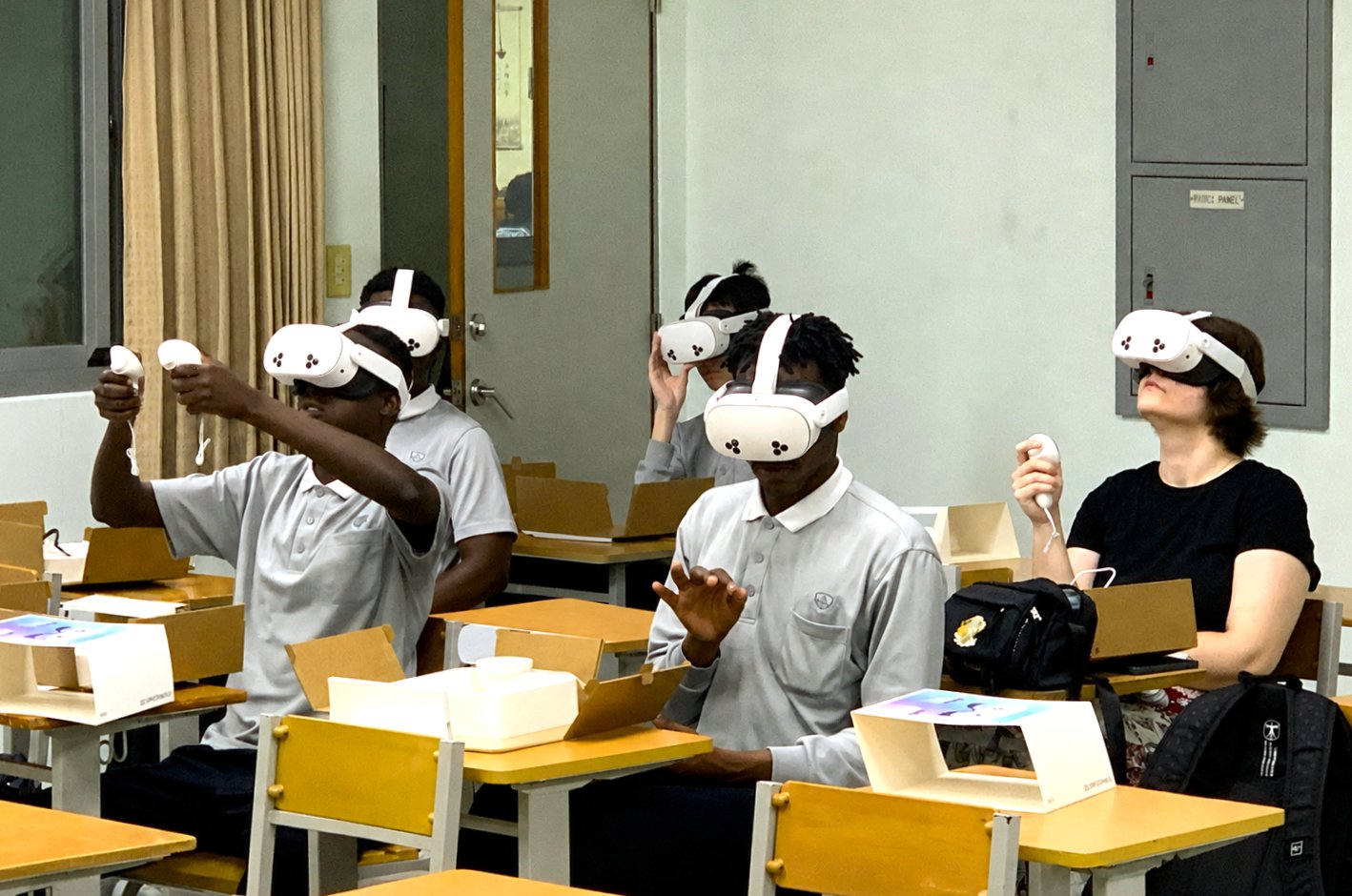 慈大外語系課程「西洋文學概論」，融入虛擬實境（VR）、AI影音、電影片段與多模態創作