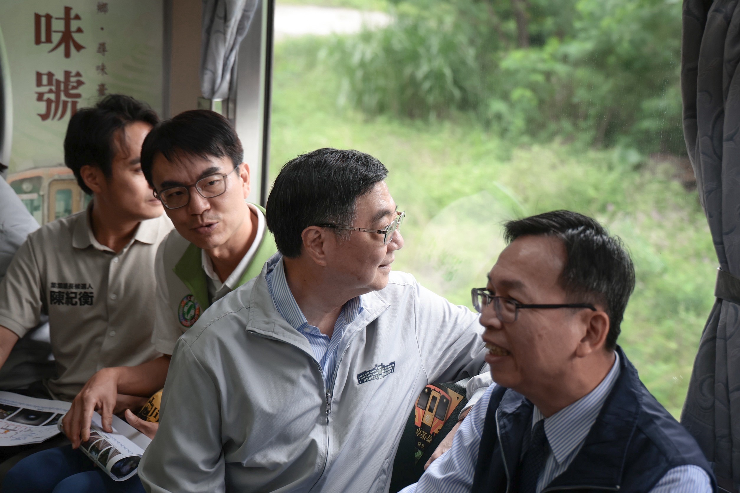 2026年7月25日行政院長卓榮泰搭乘台鐵集集線區間列車