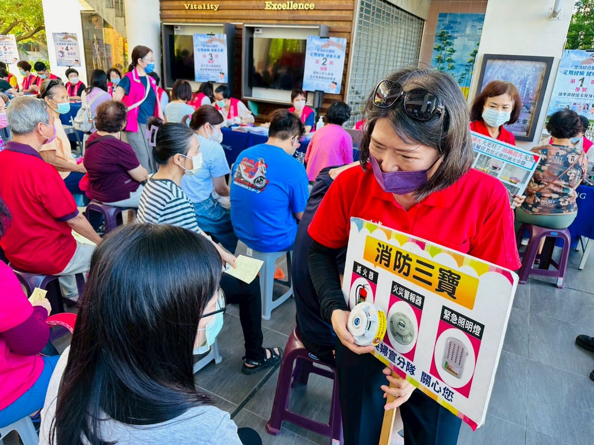 火災預防方面持續強化消防安全檢查防火宣導及住宅用火災警報器設置提升民眾自主防災