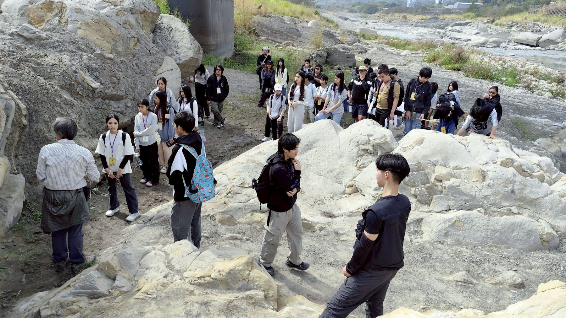 地球科學科「南投國姓鄉沿線地質考察」課程