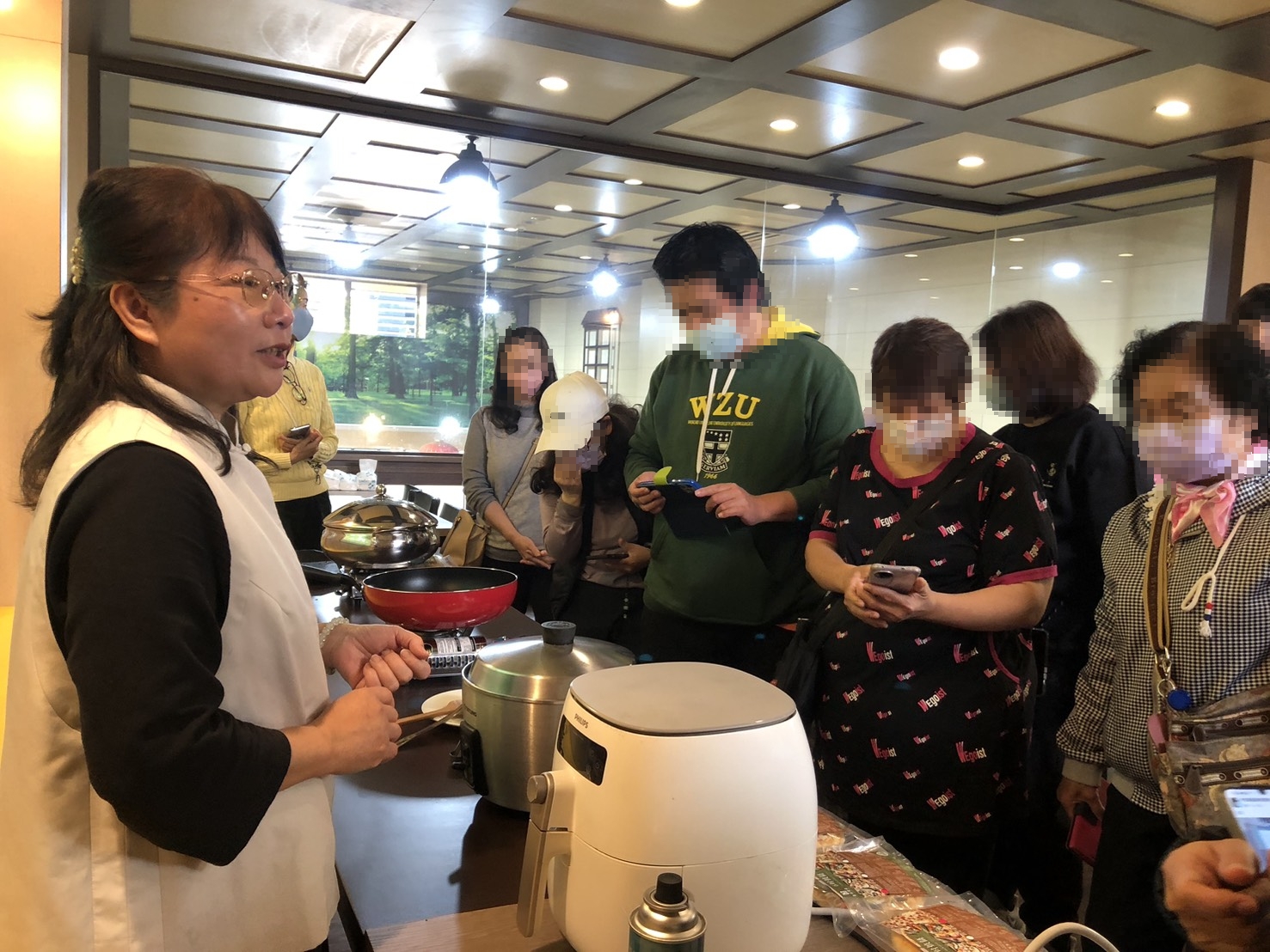 產業探索活動-體驗內場烹調-工作流程介紹
