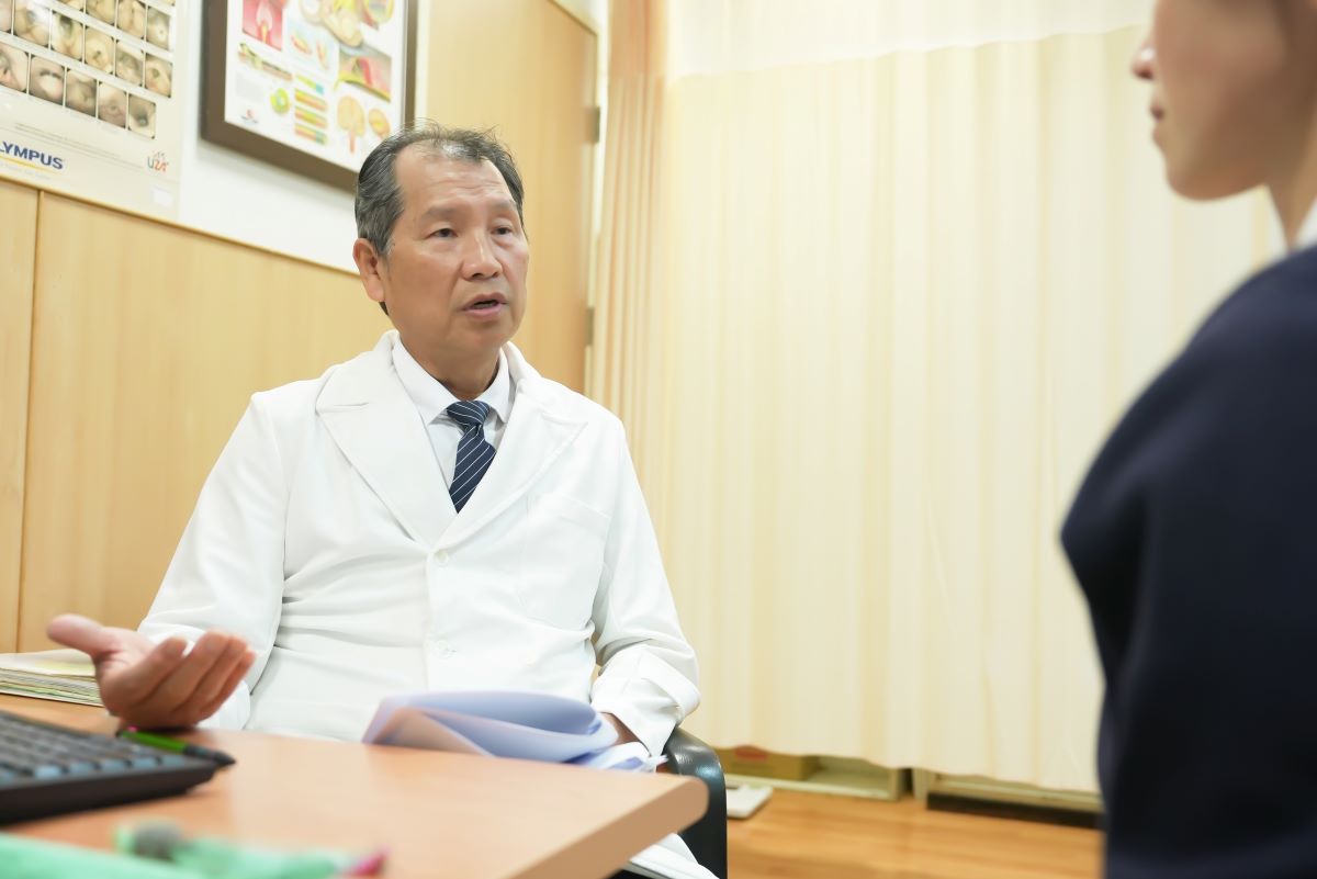 蘇萬福教授看診示意照