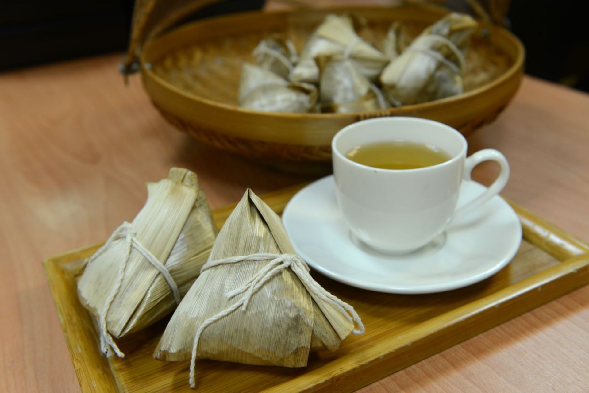粽子是端午節必吃傳統美食,但鹽分、澱粉含量偏高,適量食用才不會造成身體負擔。