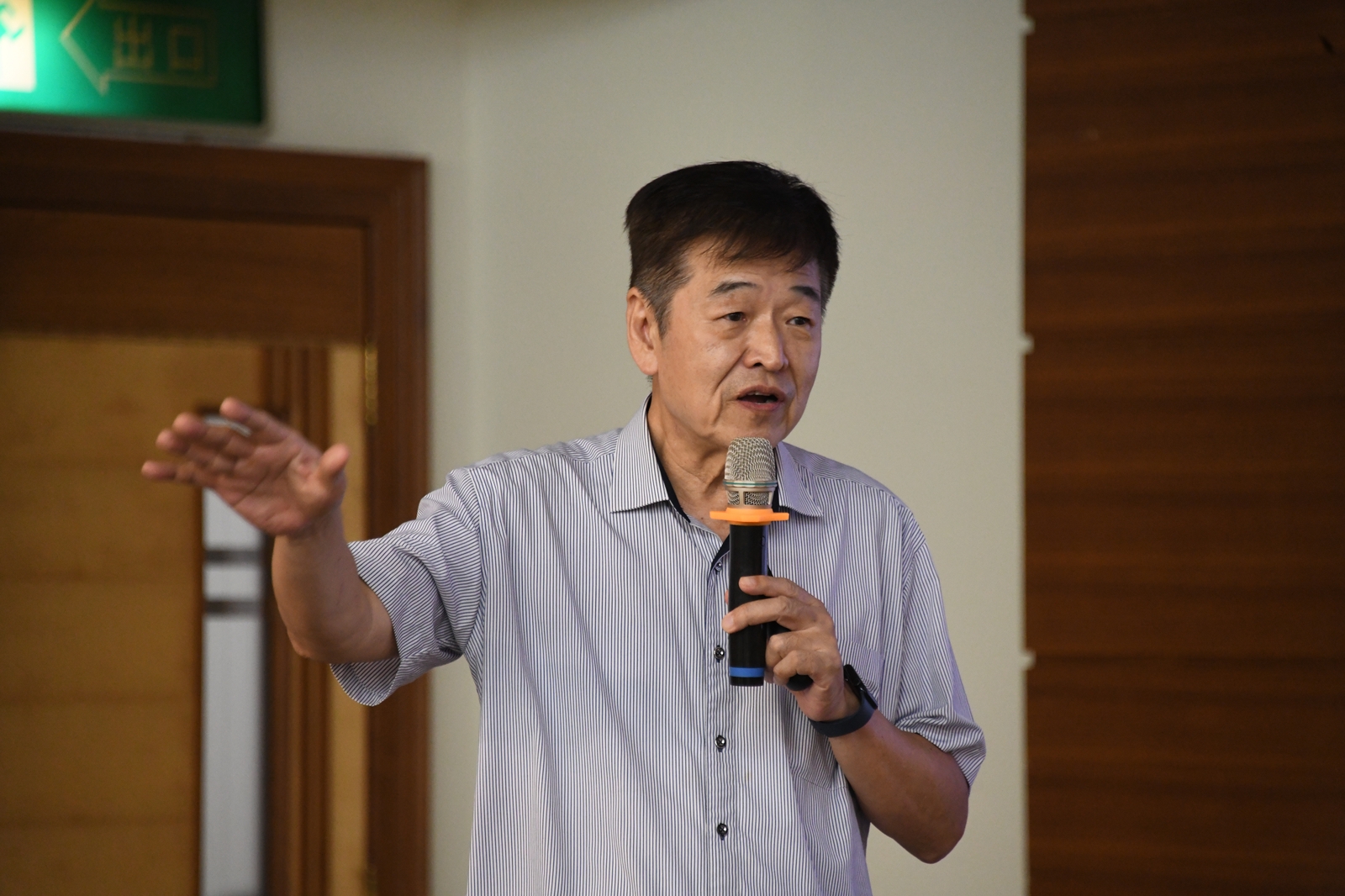 台灣永續能源研究基金會資深顧問顧洋主講「國際永續及淨零理念發展」