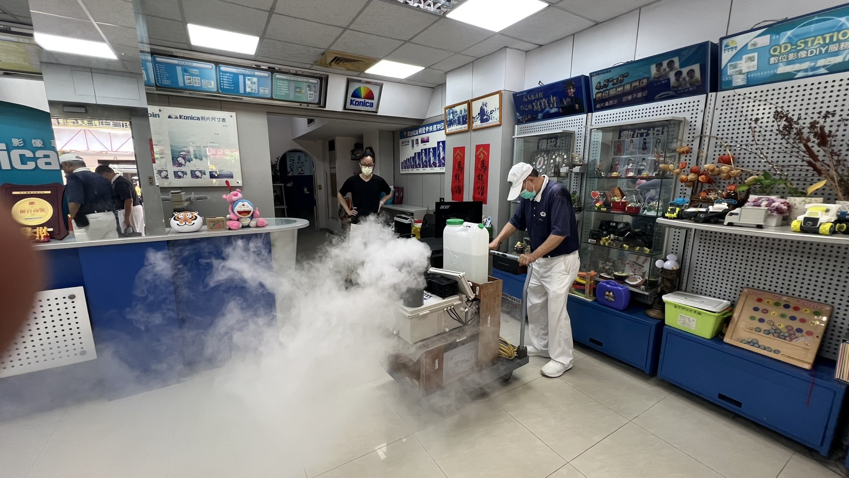 慈濟志工持續接力,29日再度新增9戶的清消作業。