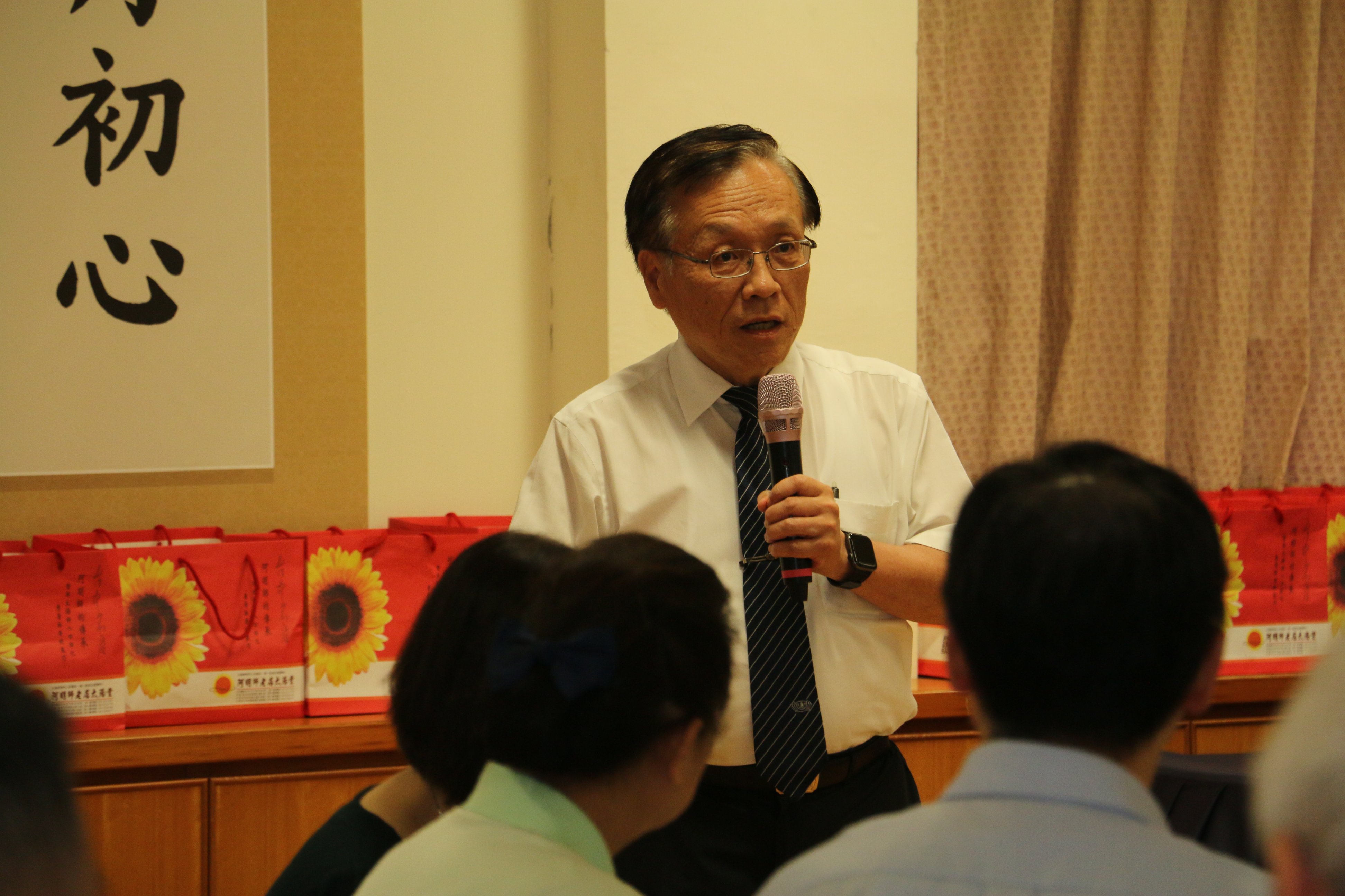 簡守信院長致詞時肯定澎湖縣衛生局對民眾健康所投注的努力。