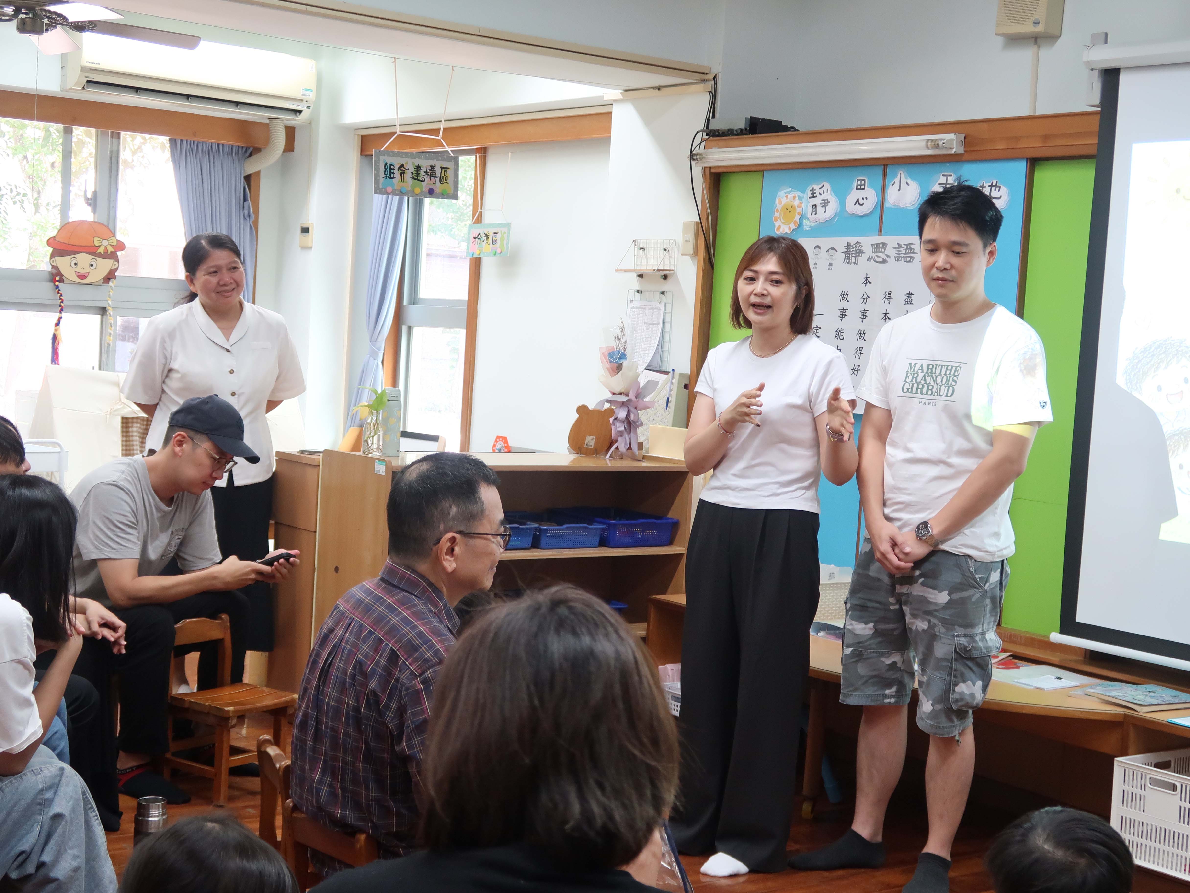 家長回饋孩子從幼幼到小班一整年的成長,以及在課程中學到的感恩及環保概念,很感動孩子在慈幼的成長!